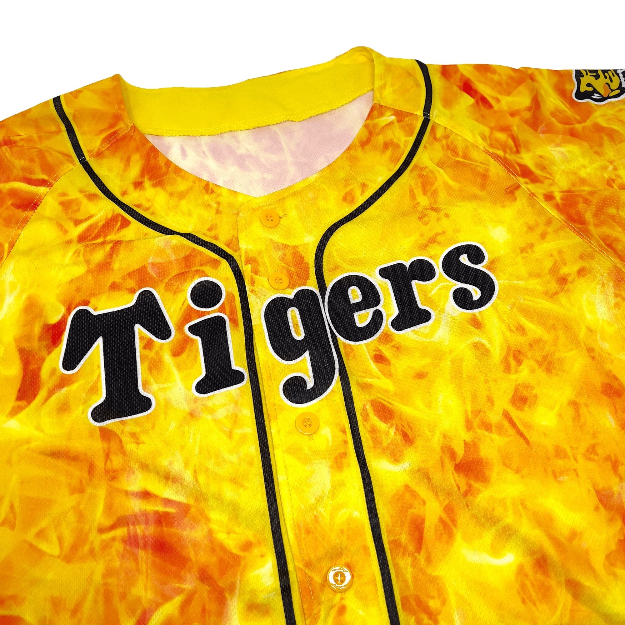 2024 Vintage Hanshin Tigers Official Fan Club Mizuno Jersey Kids Size 140